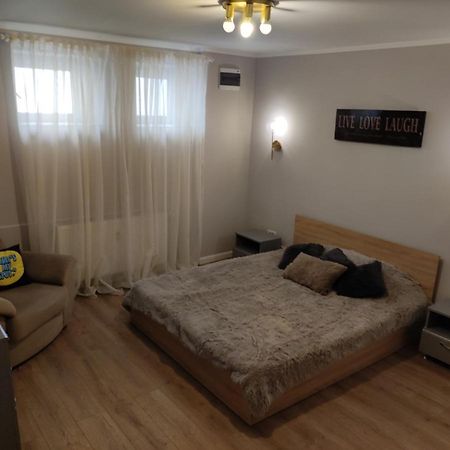 Scandinavian Home In Bucharest City Center Esterno foto