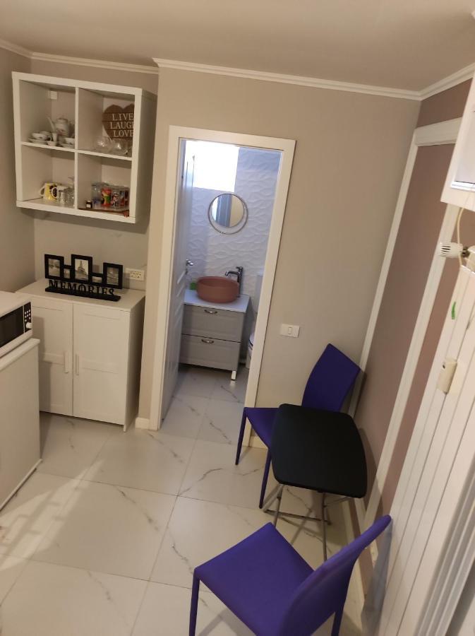 Scandinavian Home In Bucharest City Center Esterno foto